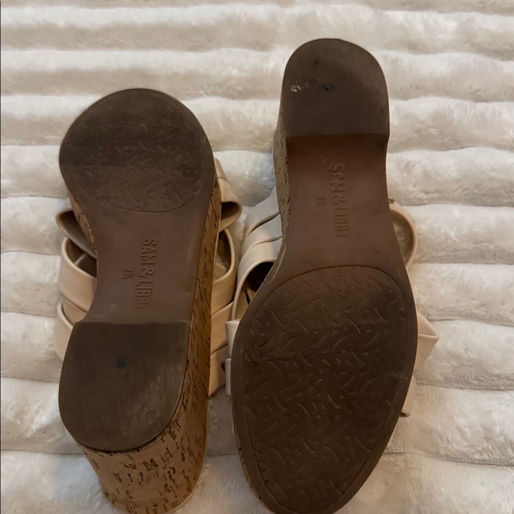 Sam & Libby Neutral Beige Crisscross Cork Wedge Slides - Picture 4 of 6